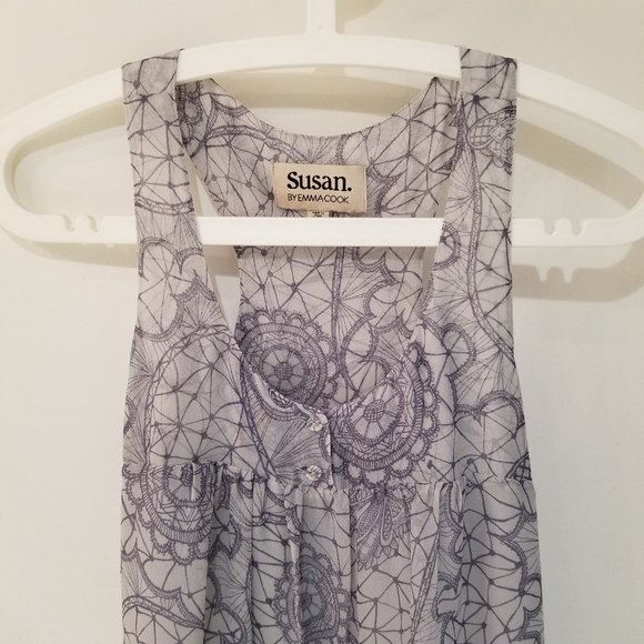 Sleeveless silk tunic dress, Susan by Emma Cook - Picture 2 of 7